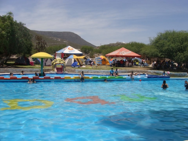 Camping y balneario